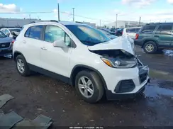 KL7CJLSBXJB568074 2018 CHEVROLET TRAX