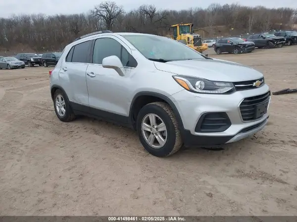 KL7CJLSBXJB600599 2018 CHEVROLET TRAX - Image 1
