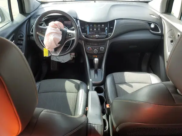 KL7CJLSBXKB785996 2019 CHEVROLET TRAX - Image 8