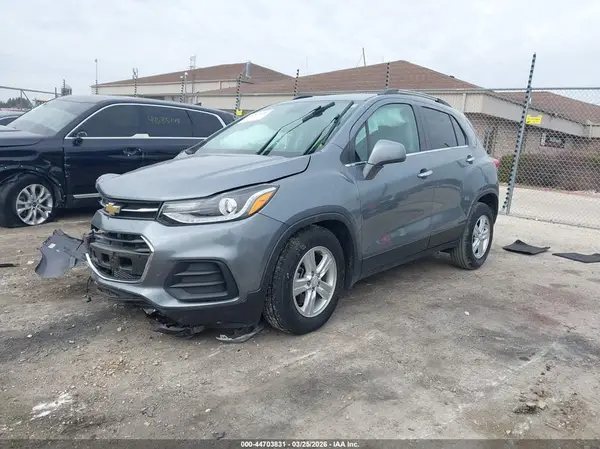KL7CJLSBXKB799090 2019 CHEVROLET TRAX - Image 2