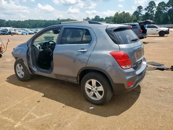 KL7CJLSBXKB948761 2019 CHEVROLET TRAX - Image 2