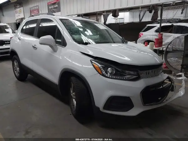 KL7CJLSBXKB953913 2019 CHEVROLET TRAX - Image 1