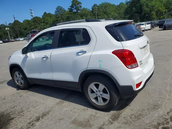 KL7CJLSBXKB955743 2019 CHEVROLET TRAX - Image 2