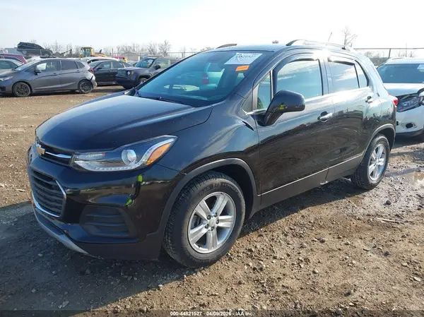 KL7CJLSBXLB006954 2020 CHEVROLET TRAX - Image 2