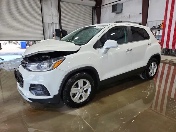 KL7CJLSBXLB008980 2020 CHEVROLET TRAX - Image 1
