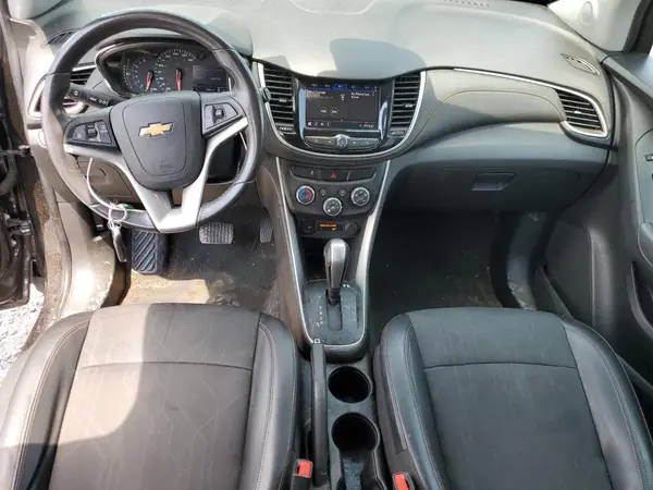 KL7CJLSBXLB011488 2020 CHEVROLET TRAX - Image 8