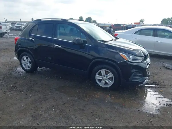 KL7CJLSBXLB012396 2020 CHEVROLET TRAX - Image 1