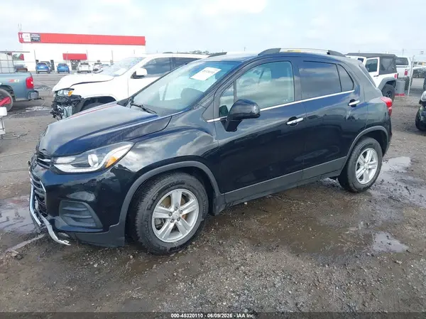KL7CJLSBXLB012396 2020 CHEVROLET TRAX - Image 2