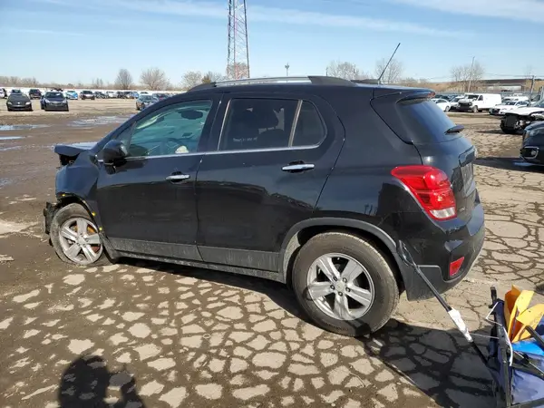 KL7CJLSBXLB037279 2020 CHEVROLET TRAX - Image 2