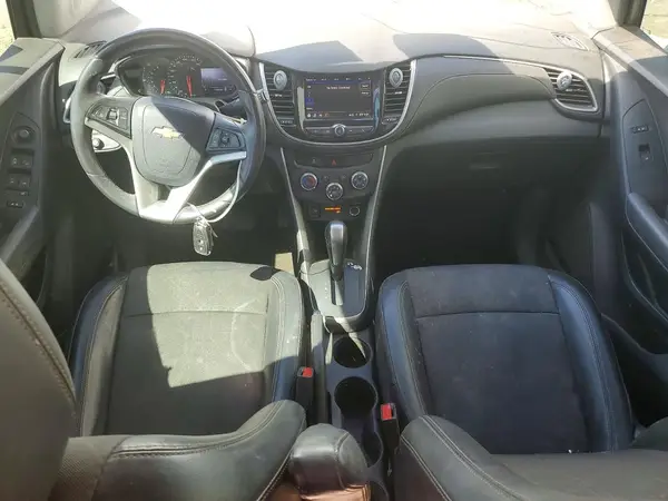 KL7CJLSBXLB048430 2020 CHEVROLET TRAX - Image 8