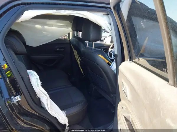 KL7CJLSBXLB070816 2020 CHEVROLET TRAX - Image 8