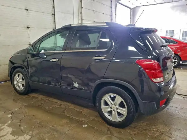 KL7CJLSBXLB086224 2020 CHEVROLET TRAX - Image 2