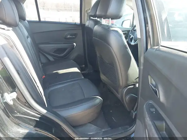 KL7CJLSBXLB089091 2020 CHEVROLET TRAX - Image 8