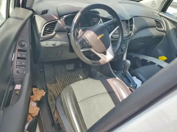 KL7CJLSBXLB090290 2020 CHEVROLET TRAX - Image 8
