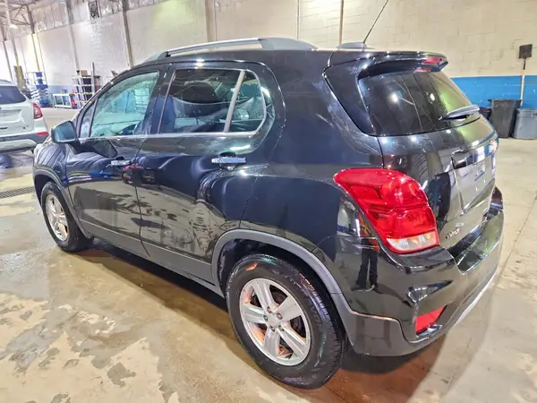 KL7CJLSBXLB093738 2020 CHEVROLET TRAX - Image 2