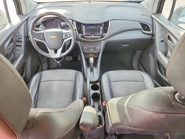 KL7CJLSBXLB322922 2020 CHEVROLET TRAX - Image 8
