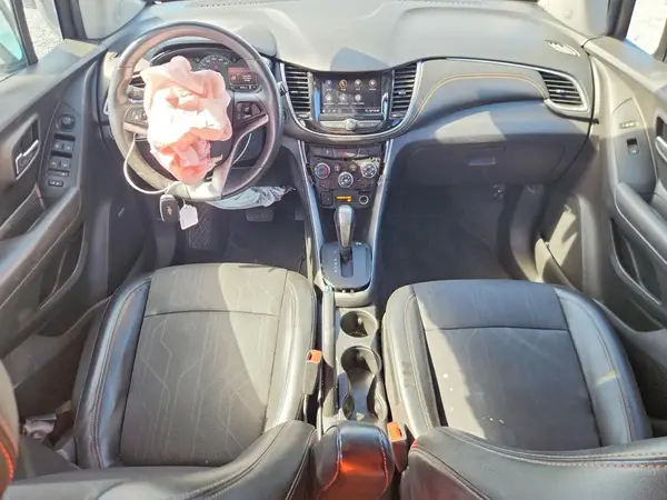 KL7CJLSBXLB323388 2020 CHEVROLET TRAX - Image 8