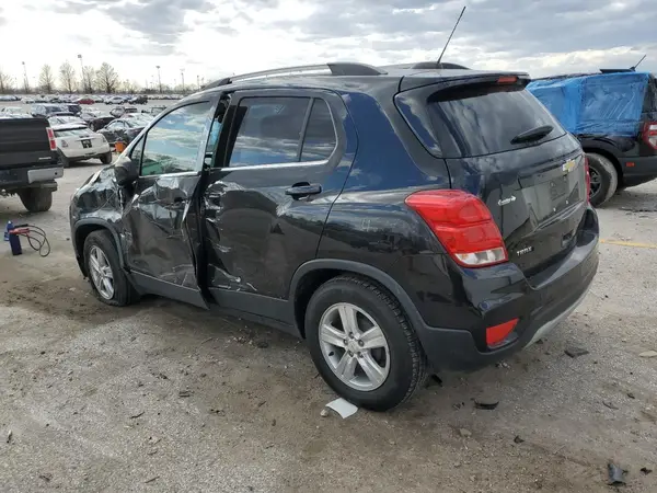 KL7CJLSBXLB326355 2020 CHEVROLET TRAX - Image 2