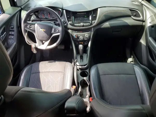 KL7CJLSBXLB337775 2020 CHEVROLET TRAX - Image 8