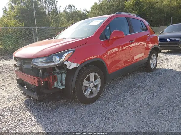 KL7CJLSBXLB341440 2020 CHEVROLET TRAX - Image 2