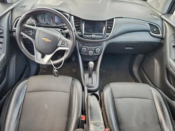 KL7CJLSBXLB352504 2020 CHEVROLET TRAX - Image 8
