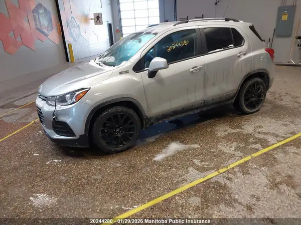 KL7CJLSBXMB341973 2021 CHEVROLET TRAX - Image 2