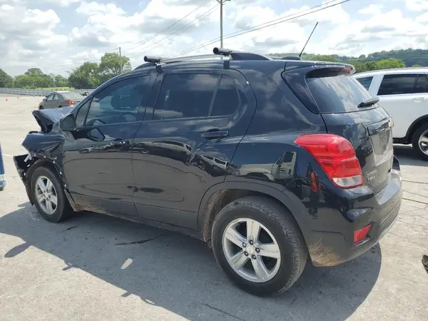 KL7CJLSM0MB368665 2021 CHEVROLET TRAX - Image 2