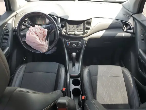 KL7CJLSM0MB368665 2021 CHEVROLET TRAX - Image 8
