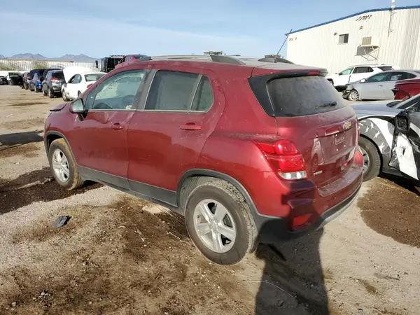 KL7CJLSM0MB377284 2021 CHEVROLET TRAX - Image 2