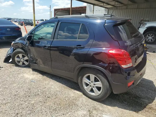 KL7CJLSM0NB546706 2022 CHEVROLET TRAX - Image 2