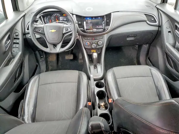 KL7CJLSM1MB368707 2021 CHEVROLET TRAX - Image 8