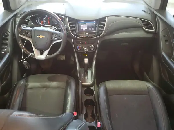KL7CJLSM1MB372921 2021 CHEVROLET TRAX - Image 8