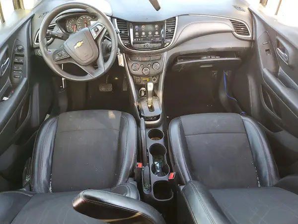 KL7CJLSM1NB509230 2022 CHEVROLET TRAX - Image 8