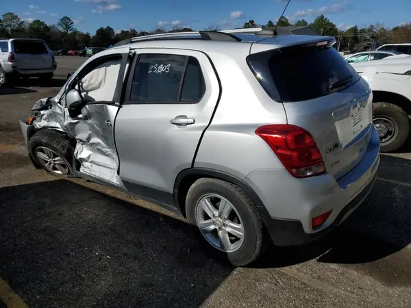 KL7CJLSM2MB375665 2021 CHEVROLET TRAX - Image 1