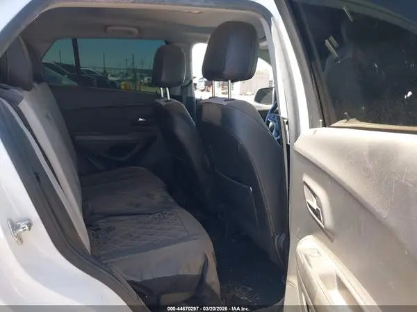 KL7CJLSM2NB514663 2022 CHEVROLET TRAX - Image 8