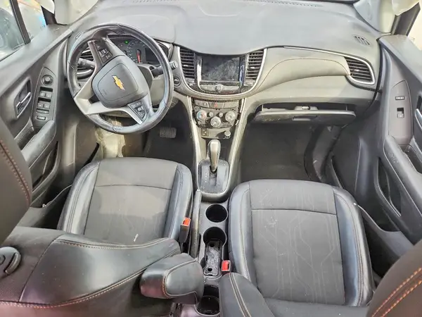 KL7CJLSM2NB559781 2022 CHEVROLET TRAX - Image 8
