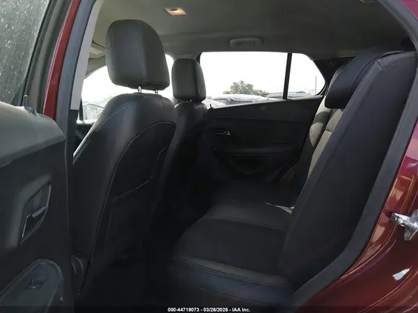 KL7CJLSM2NB568853 2022 CHEVROLET TRAX - Image 8