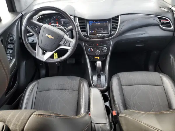 KL7CJLSM4MB360827 2021 CHEVROLET TRAX - Image 8