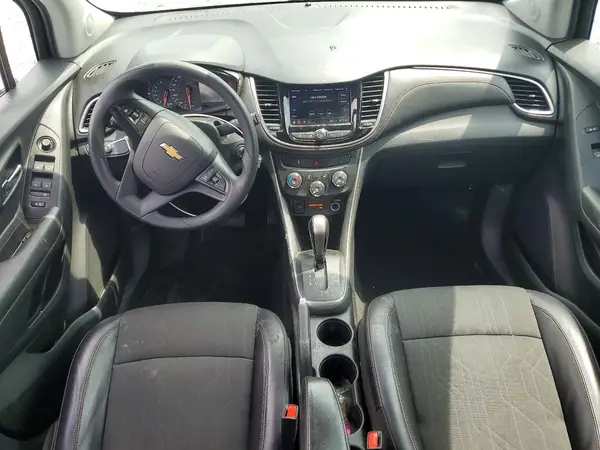 KL7CJLSM4NB508282 2022 CHEVROLET TRAX - Image 8