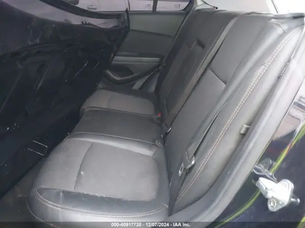 KL7CJLSM5MB368256 2021 CHEVROLET TRAX - Image 8