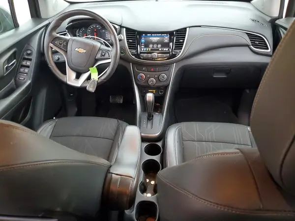 KL7CJLSM5NB539539 2022 CHEVROLET TRAX - Image 8