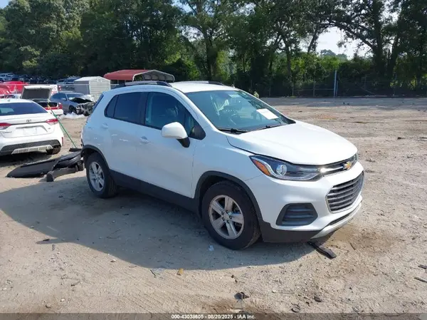 KL7CJLSM6NB501835 2022 CHEVROLET TRAX - Image 1
