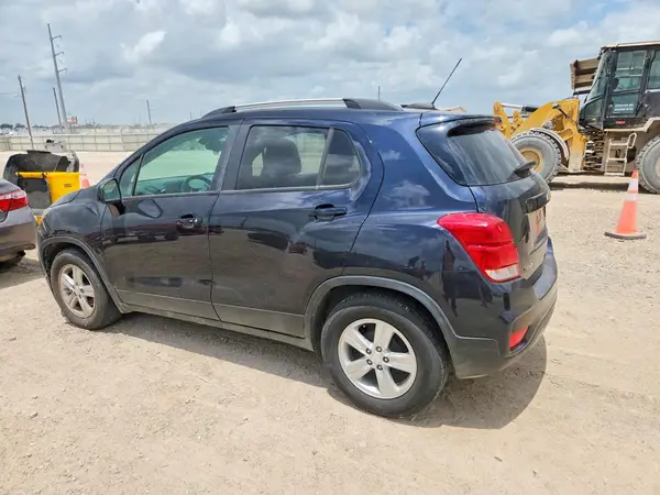 KL7CJLSM6NB510437 2022 CHEVROLET TRAX - Image 2