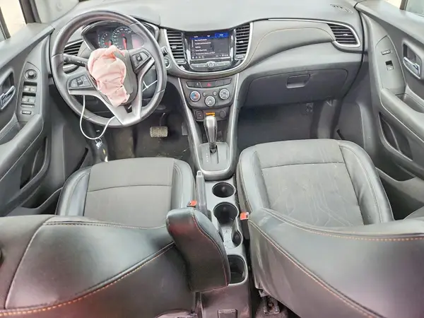 KL7CJLSM6NB510437 2022 CHEVROLET TRAX - Image 8
