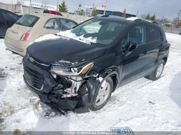 KL7CJLSM6NB548332 2022 CHEVROLET TRAX - Image 2
