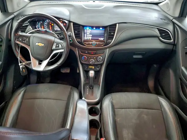 KL7CJLSM7MB366735 2021 CHEVROLET TRAX - Image 8