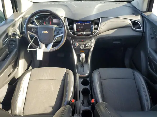 KL7CJLSM7MB373295 2021 CHEVROLET TRAX - Image 8