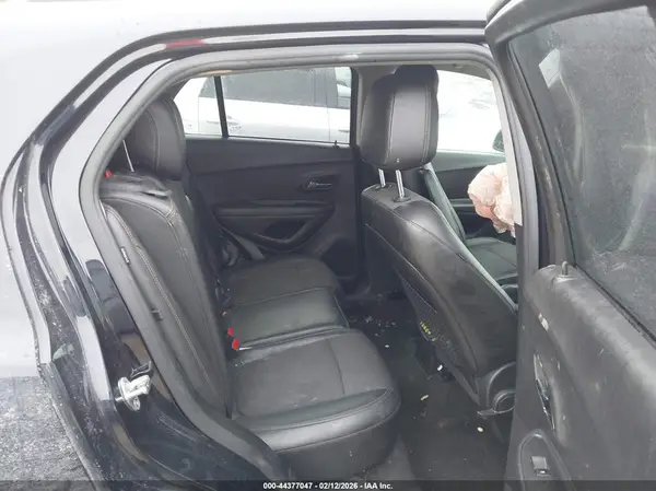 KL7CJLSM7MB377069 2021 CHEVROLET TRAX - Image 8