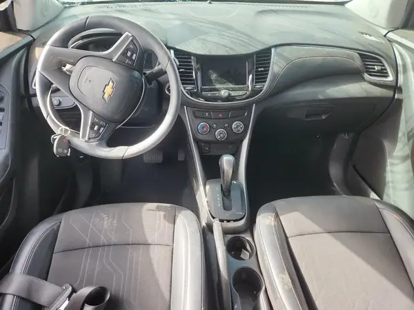 KL7CJLSM7NB505506 2022 CHEVROLET TRAX - Image 8