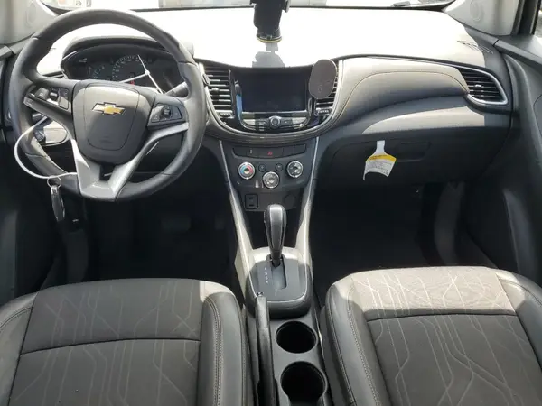 KL7CJLSM7NB561154 2022 CHEVROLET TRAX - Image 8